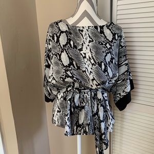 NY & Company peplum print shirt